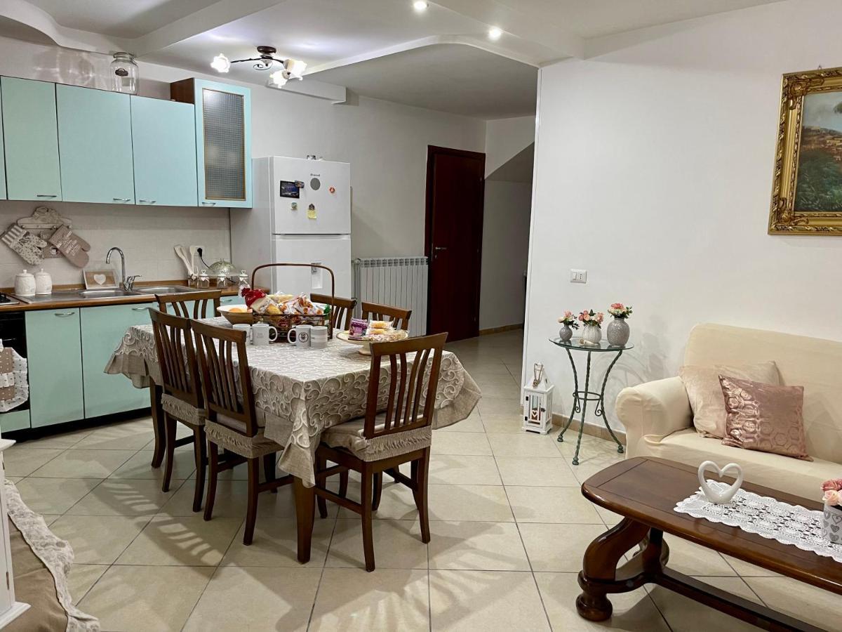 Maryrosy Pompei Apartamento Exterior foto