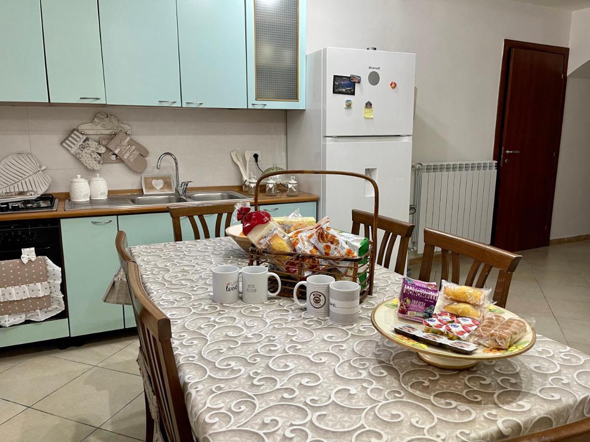 Maryrosy Pompei Apartamento Exterior foto